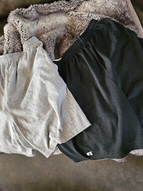 2 Pair Russell Athletic Cotton Poly Knit Elastic Workout Shorts Bkack & Grey M
